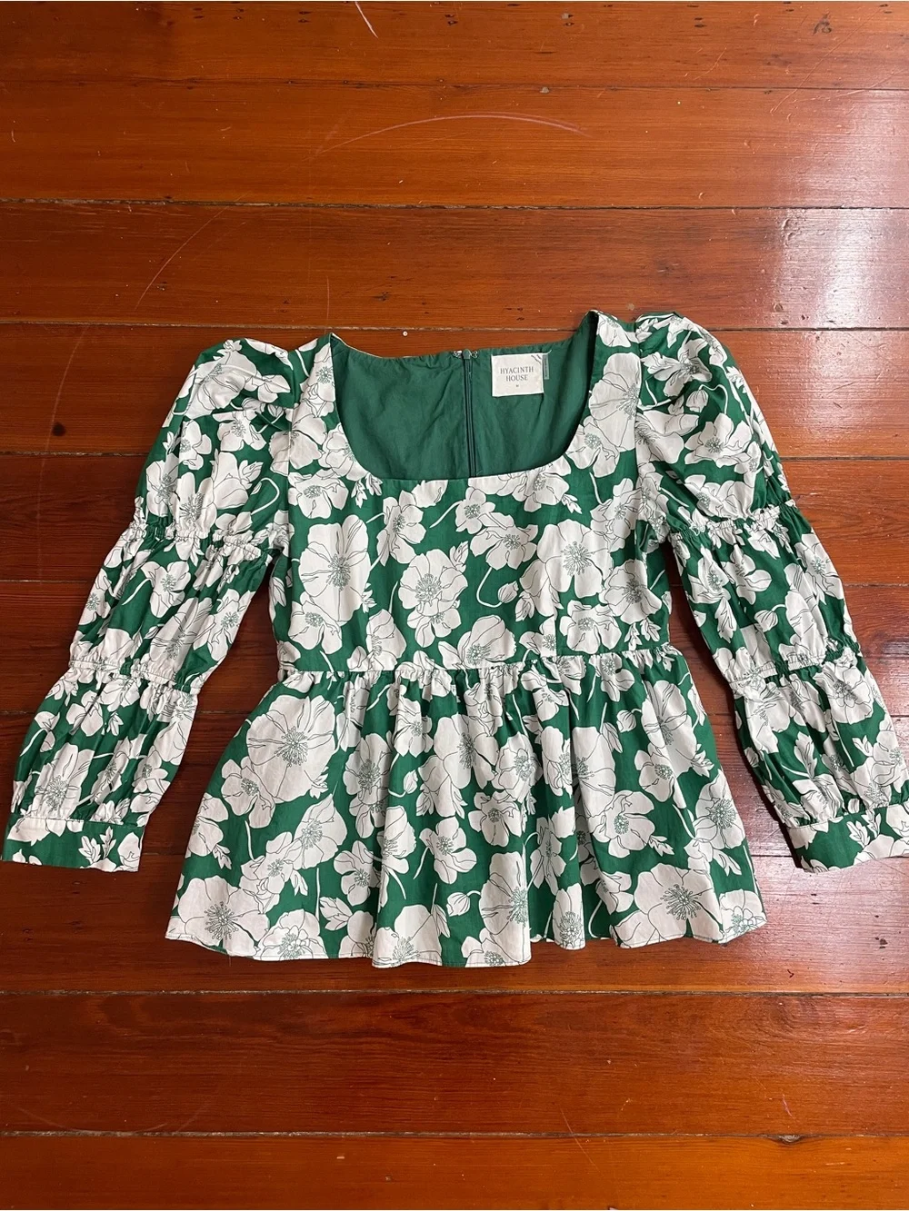 Tuckernuck Hyacinth House Green Floral Clemons Cotton Peplum Top Sz M 💛🎀